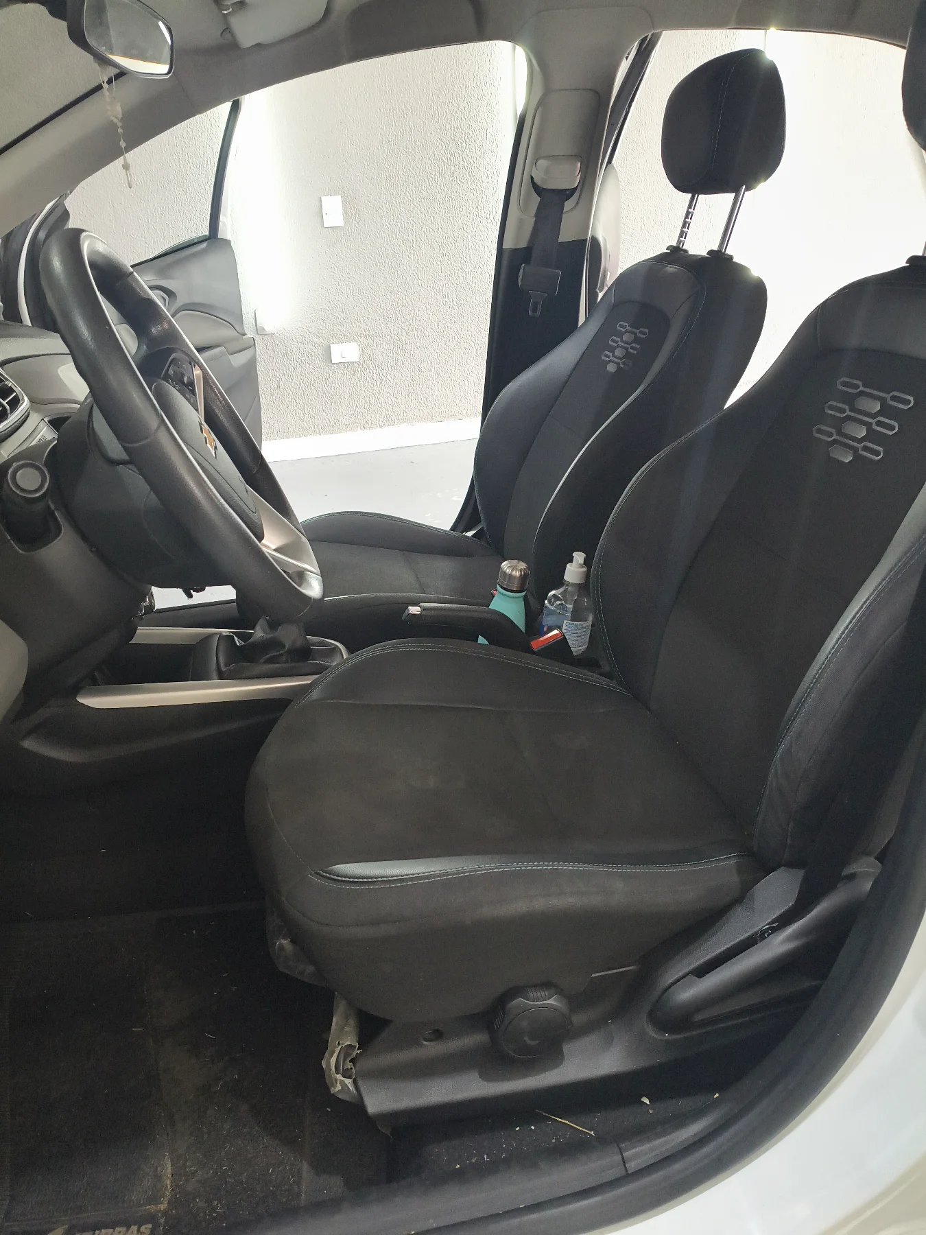 Chevrolet Onix - foto 14