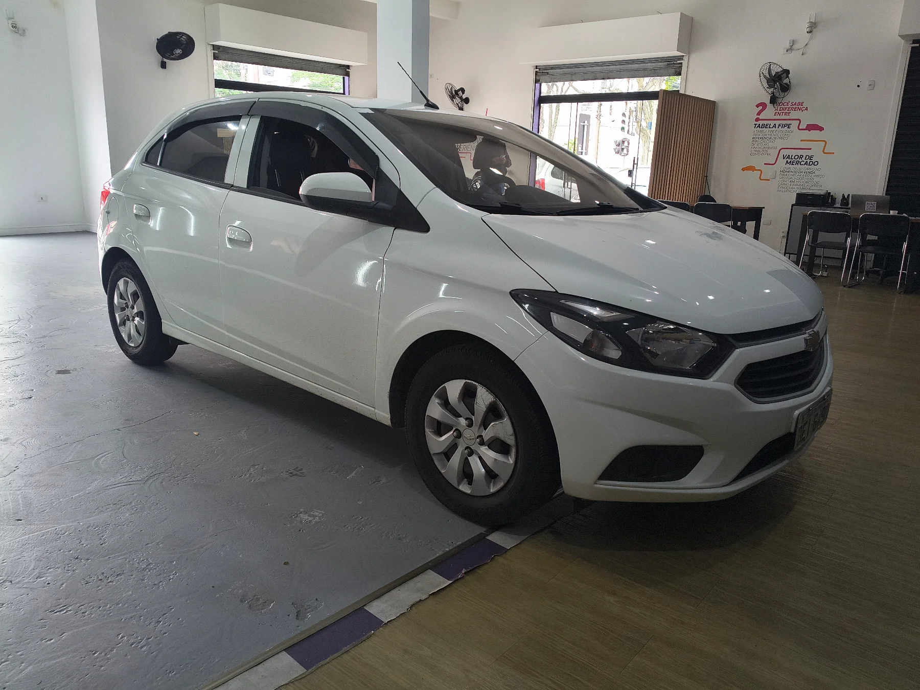 Chevrolet Onix - foto 20
